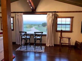 Glamping in Floresville at this Stunning Equine Ranch in South Texas - Floresville - 0