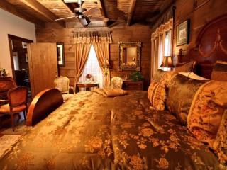 Luxury Half-Board Room Rental in the Beautiful Region of Northwest Arkansas - Ponca - 2