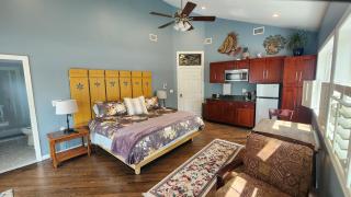 Fun Beach Getaway - Ocean View - 1