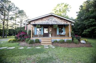 Charming Country Cabin Rental Located in Morton, Mississippi - Forest - 0