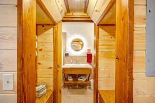 Nashville Area Luxury Tree House Accommodation for a Tennessee Getaway - Greenbrier - 4