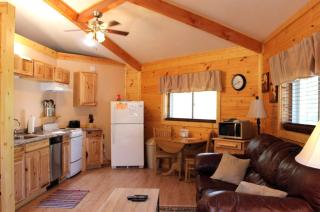 Unique Wooden Yurt Rental for a Vacation near Beckley, West Virginia - Hico - 8