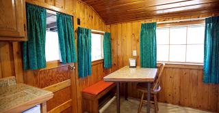 Lovely Estes Park Cabin Getaway for Couples - Estes Park - 2