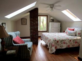 Serene Countryside Cottage Rental with Screened Porch near Charlottesville, Virginia - Louisa - 9