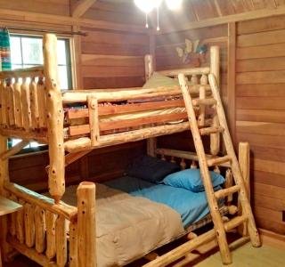 Peaceful Lodge-Style Cabin with Fire Pit near Greers Ferry Lake in Arkansas - Heber Springs - 1