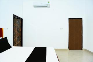 Hotel O CITY GUEST HOUSE - Ghaziabad - 1