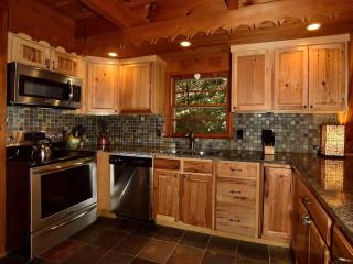 European-Style A-Frame Cabin Rental near Grandfather Mountain in Boone, North Carolina - Valle Crucis - 8