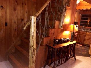 European-Style A-Frame Cabin Rental near Grandfather Mountain in Boone, North Carolina - Valle Crucis - 3