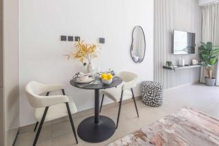 Frank Porter - MYKA Residence - 3