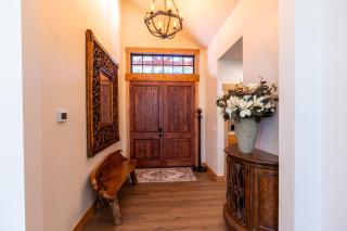 Serenity on Prospector 13! Suncadia home with EV chg - Cle Elum - 2