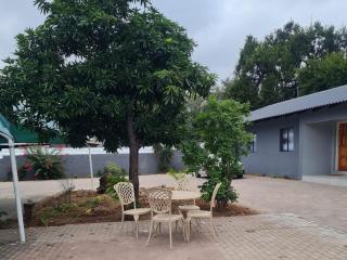 Shabi's Guest Lodge - 2