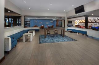 DoubleTree by Hilton Manhattan, KS - Manhattan - 8