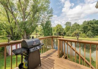 Natures Retreat Renovated with Quiet Pond Views - Canal Fulton - 9