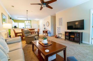 Pet Friendly Golf Paradise w Huge Pool and Hot Tub - North Myrtle Beach - 1