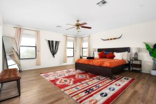 Luxury, Fire Pit Sleeps 15 + Gameroom + Formula 1 - Austin - 7