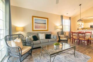 Massive Waterfront Pool Lakefront Condo Famous Barefoot Resort - North Myrtle Beach - 9