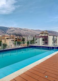 Garzonier piso 6 con piscina - Cochabamba - 0