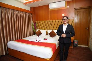 Hotel Rosewood Uttara - Ābdullāpur - 8