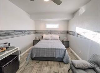 Cozy Guest House - Seminole - 8