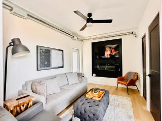 Contemporary Home B&B in Heart of Wine Country - 6
