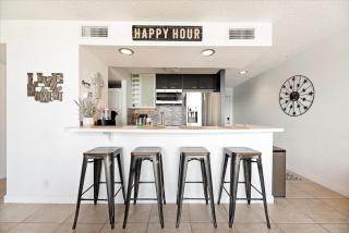 Lakefront Condo Retreat - Montgomery - 8