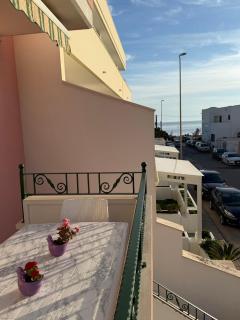 Appartamento Dony vicino alle spiagge e a 30m dal passeggio serale - Torre San Giovanni Ugento - 2