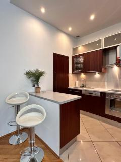 Small Market Square - Old Town - 5