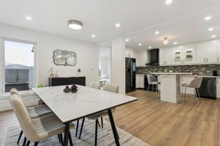 Urban Nest Home 4bed 4bath Parking Baby Crib - Mississauga - 0