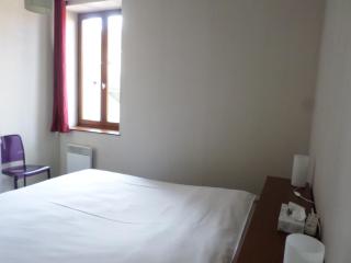 Appart'Hôtel de France - La Tour-du-Pin - 6