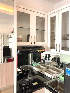 PakuwonMall Apartment Anderson Studio By B&B Host - Surabaya - 3