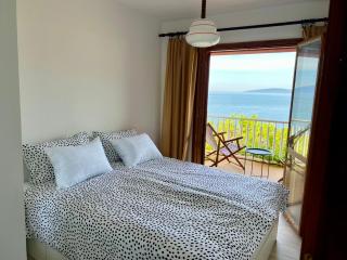 Podaca Holiday House with Sea View - Podaca - 9