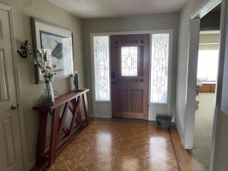 Discovery Bay Home on fast water - 2,400Sq ft - 9