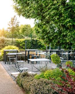 Hôtel AKENA Chalons-en-Champagne - Chalons en Champagne - 7
