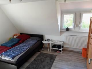 Dachgeschosswohnung - Neustadt an der Aisch - 7