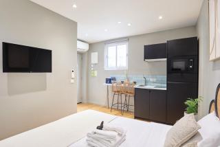 Residence centre de Paris by Studio prestige - 3