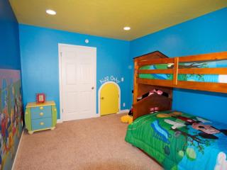 F-26 Andys House - Anaheim - 2