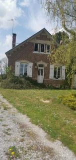 Chez Grand Maman - Coucy-le-Château-Auffrique - 0