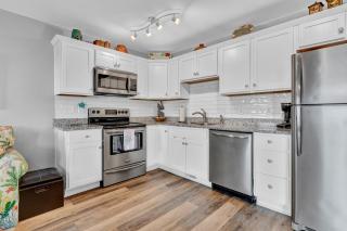 Ocean View Condo in Surf City - Sea Coast Suites 25 - Surf City - 2