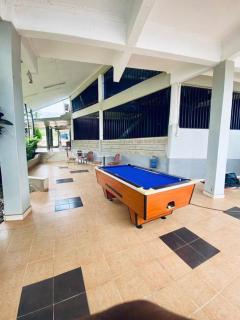 Lius resort bar and hotel - - 2