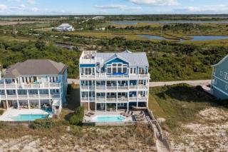 Blue Haven | Oceanfront| Pool | Hot Tub | North Topsail Beach | Luxury Vacation Rental - North Topsail Beach - 7