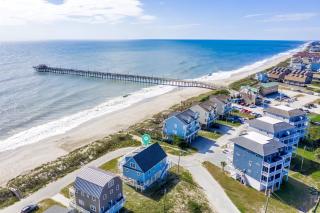 It's Topsail Time with TI Rentals, an oceanfront home in North Topsail Beach, NC. - North Topsail Beach - 8