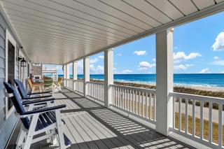 It's Topsail Time with TI Rentals, an oceanfront home in North Topsail Beach, NC. - North Topsail Beach - 5