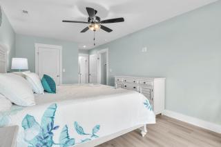 Ocean Oasis 4 bedroom, 3 bathroom Oceanview vacation rental in Surf City, NC. Dog Friendly - Surf City - 4
