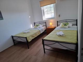 Villa Giovani-entire 1st floor house with pool - Tzanáta - 9