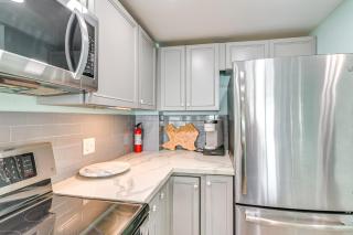 Ocean View and Pool Access Beachfront Galveston Gem - 1