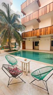 Balu Hotel - 8