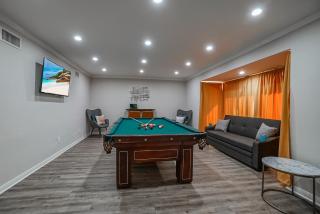 F-65 Adventure House - Anaheim - 5