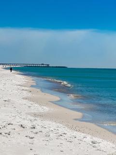 Blue & Red Neptune by Nautical Properties Vacation Rentals - Panama City Beach - 6