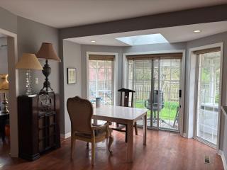 Home away Home - Markham - 3