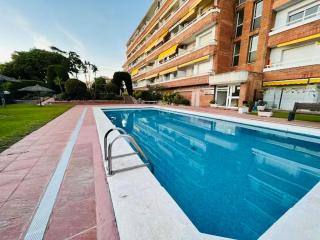 Simpático piso con 2 piscinas y vistas al mar - Lloret de Mar - 9